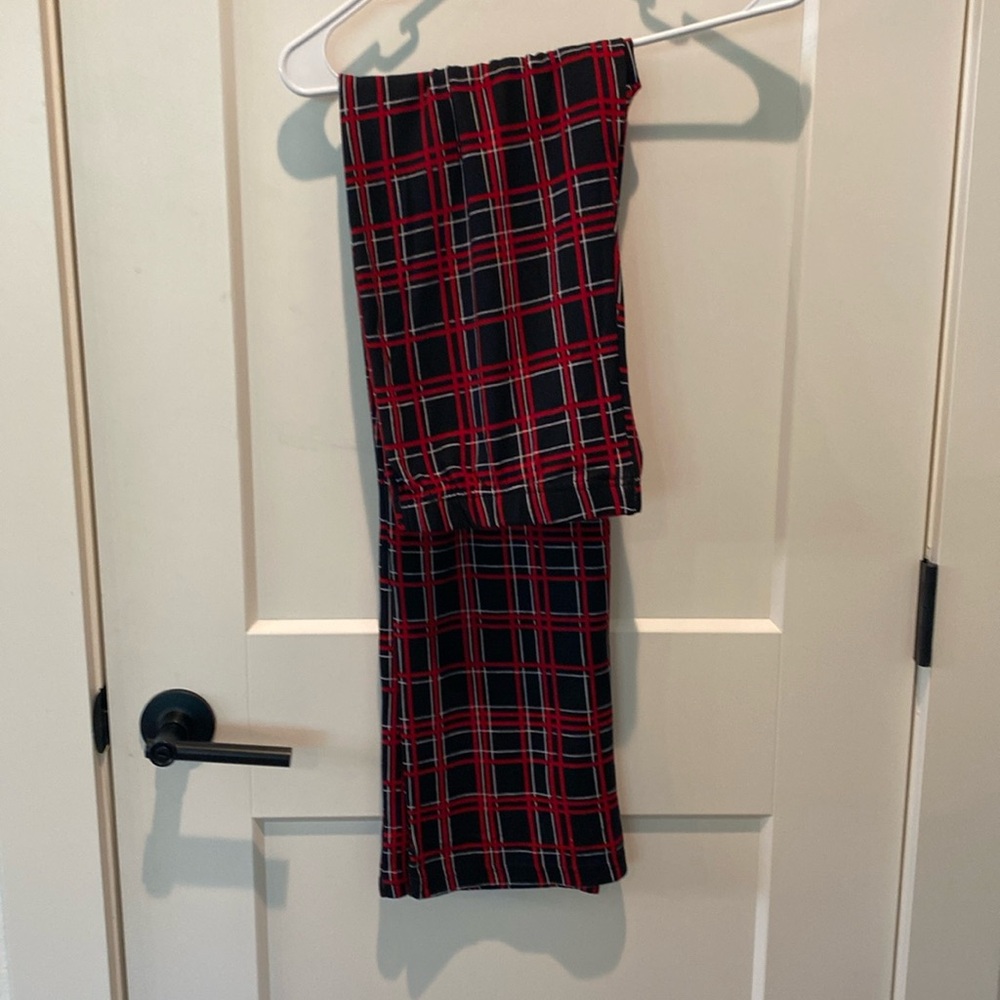 Aegean‎ Apparel Men’s Pajama Pants.  Red/White/Black Design. Size Small